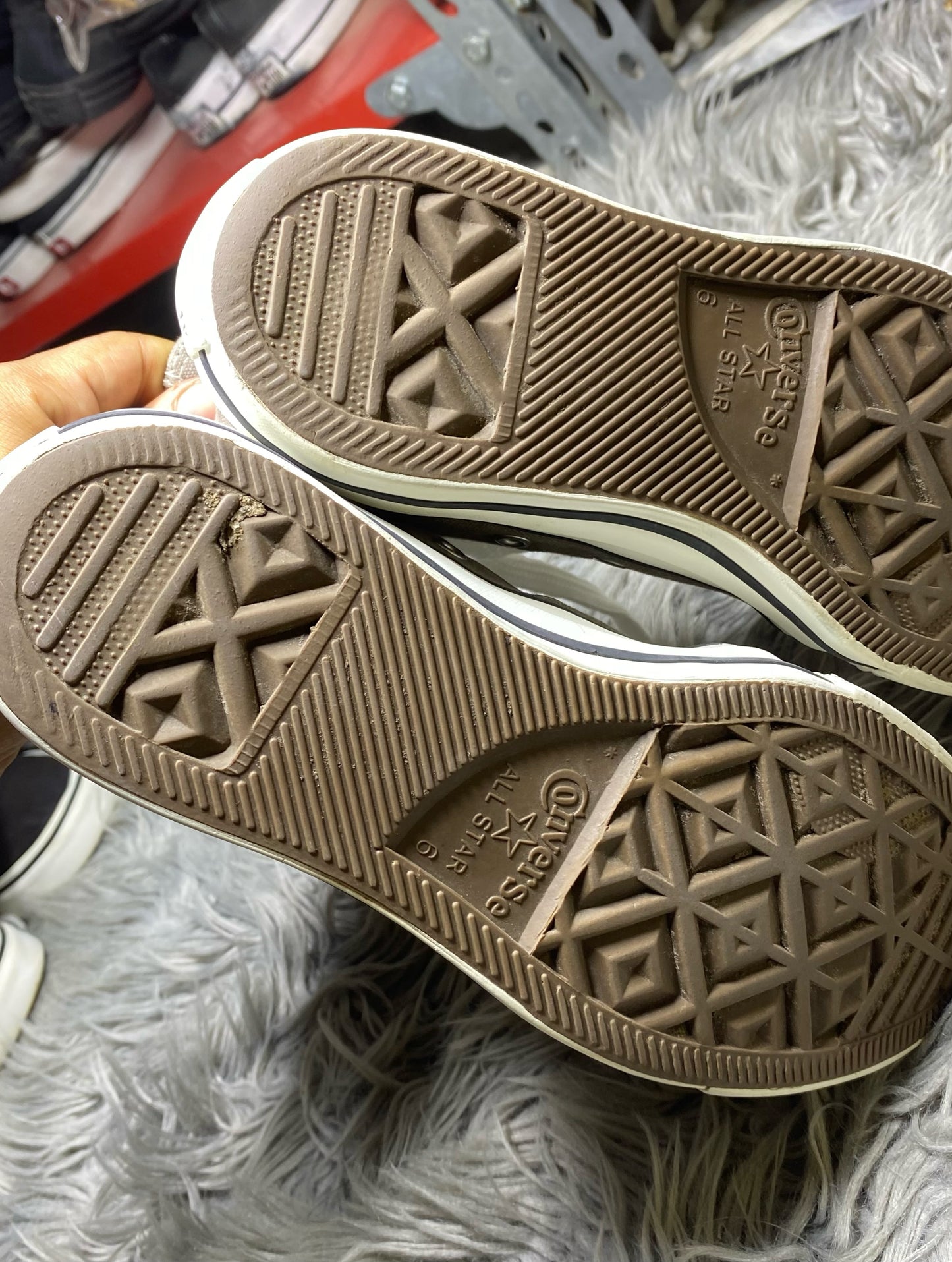 Converse High Top (39)