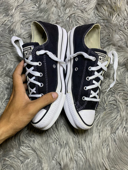 Converse Low Top (38.5)