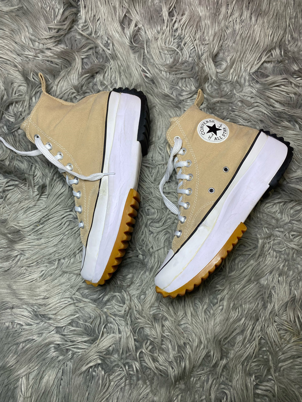 Converse High Top (41)