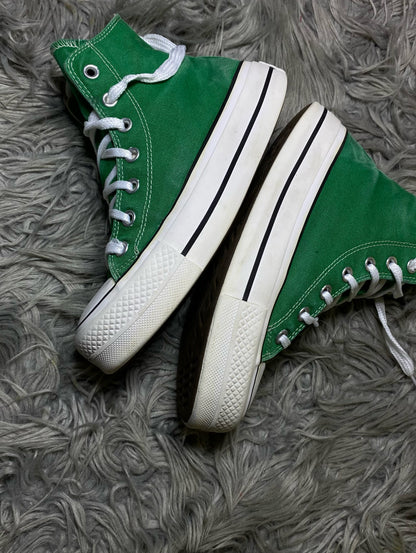 Converse High Top (39.5)