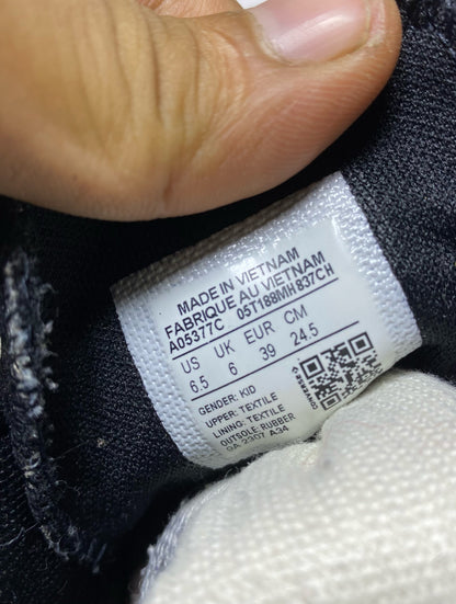 Converse High Top (39)