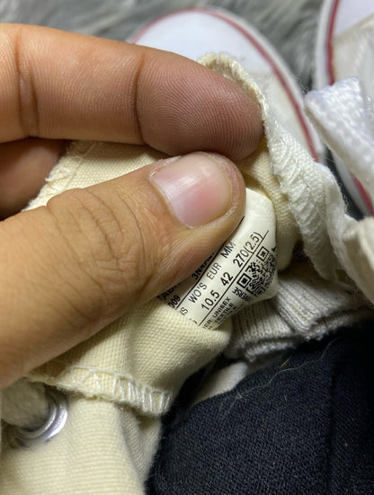 Converse High Top (42)