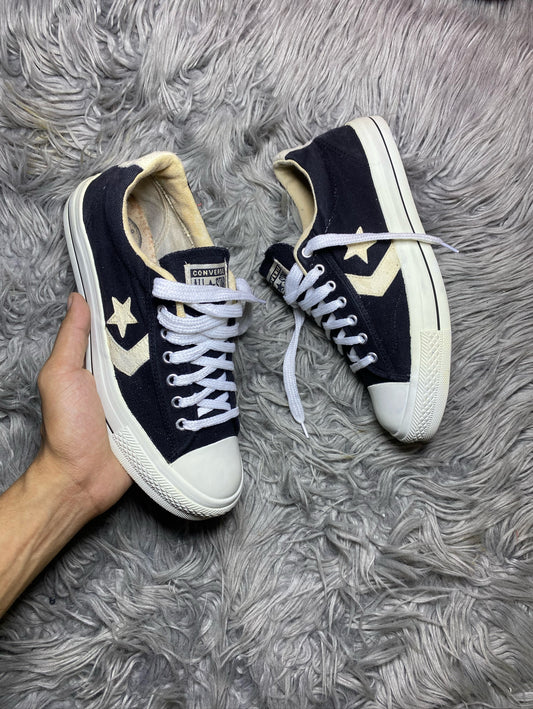 Converse Low Top (38.5)