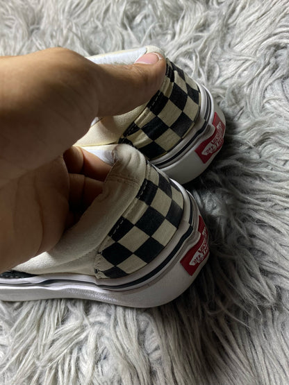 Vans Low Top (39)