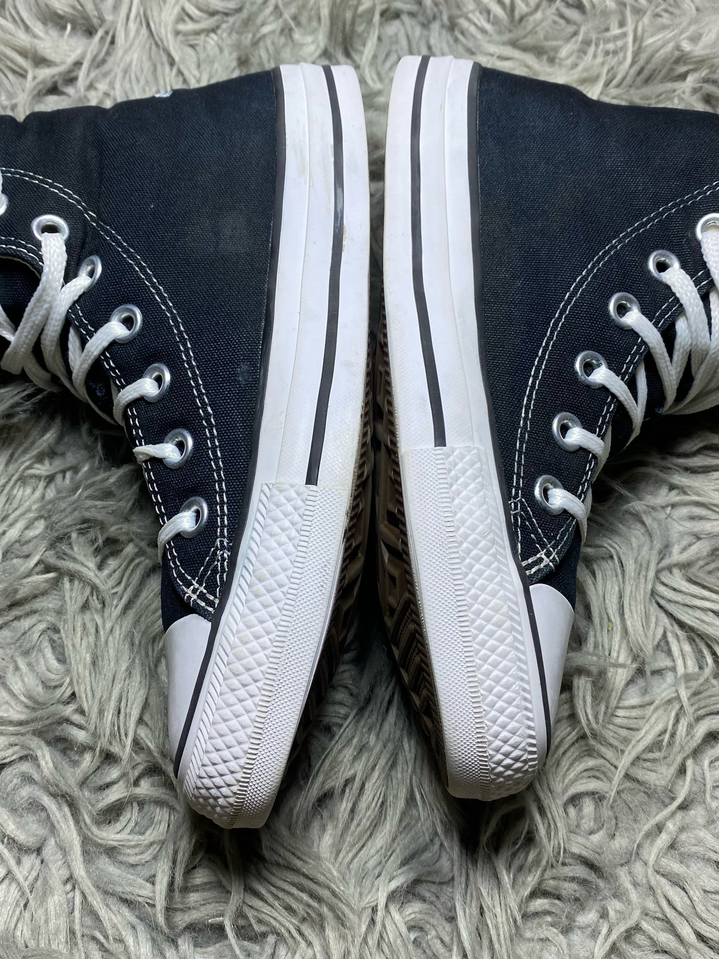 Converse High Top (37.5)