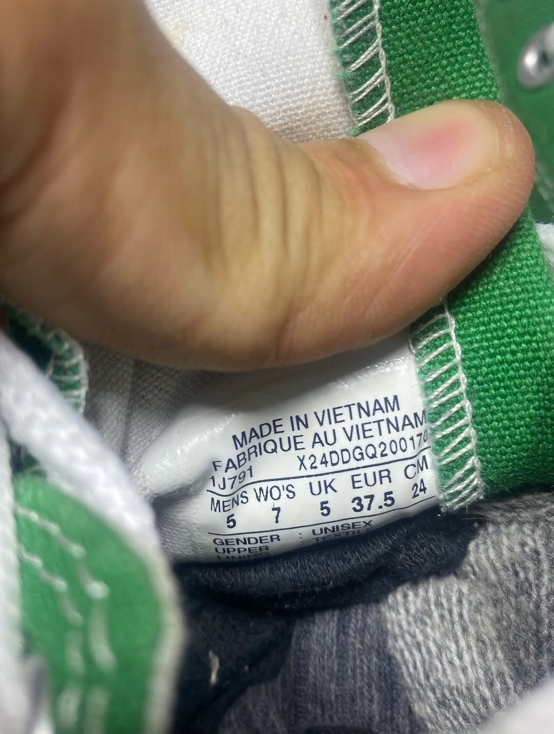 Converse High Top (37.5)