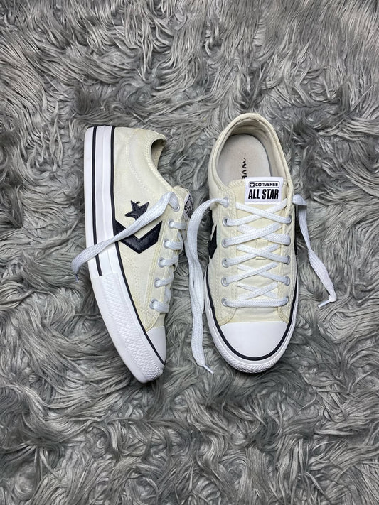 Converse Low Top (38.5)