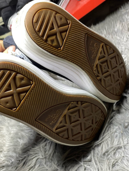 Converse High Top (37)