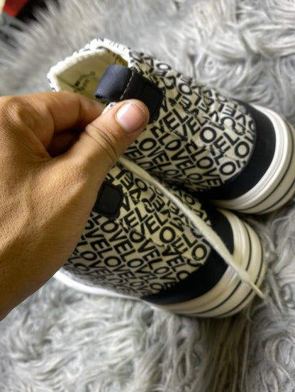 Grace land Shoes Size (40)