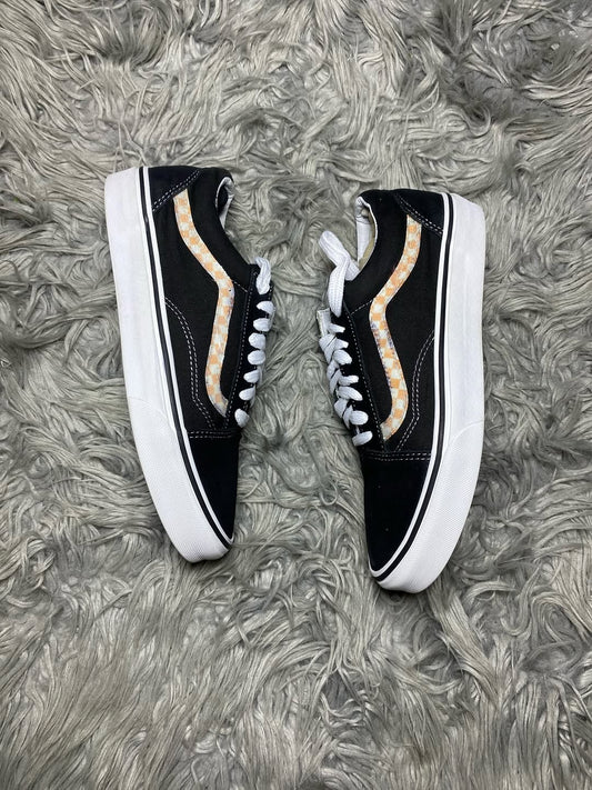 Vans Low Top (40)