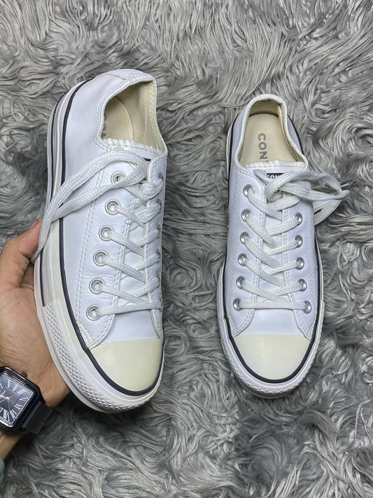 Converse Low Top (38)