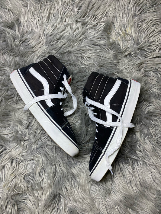 Vans High Top (38)