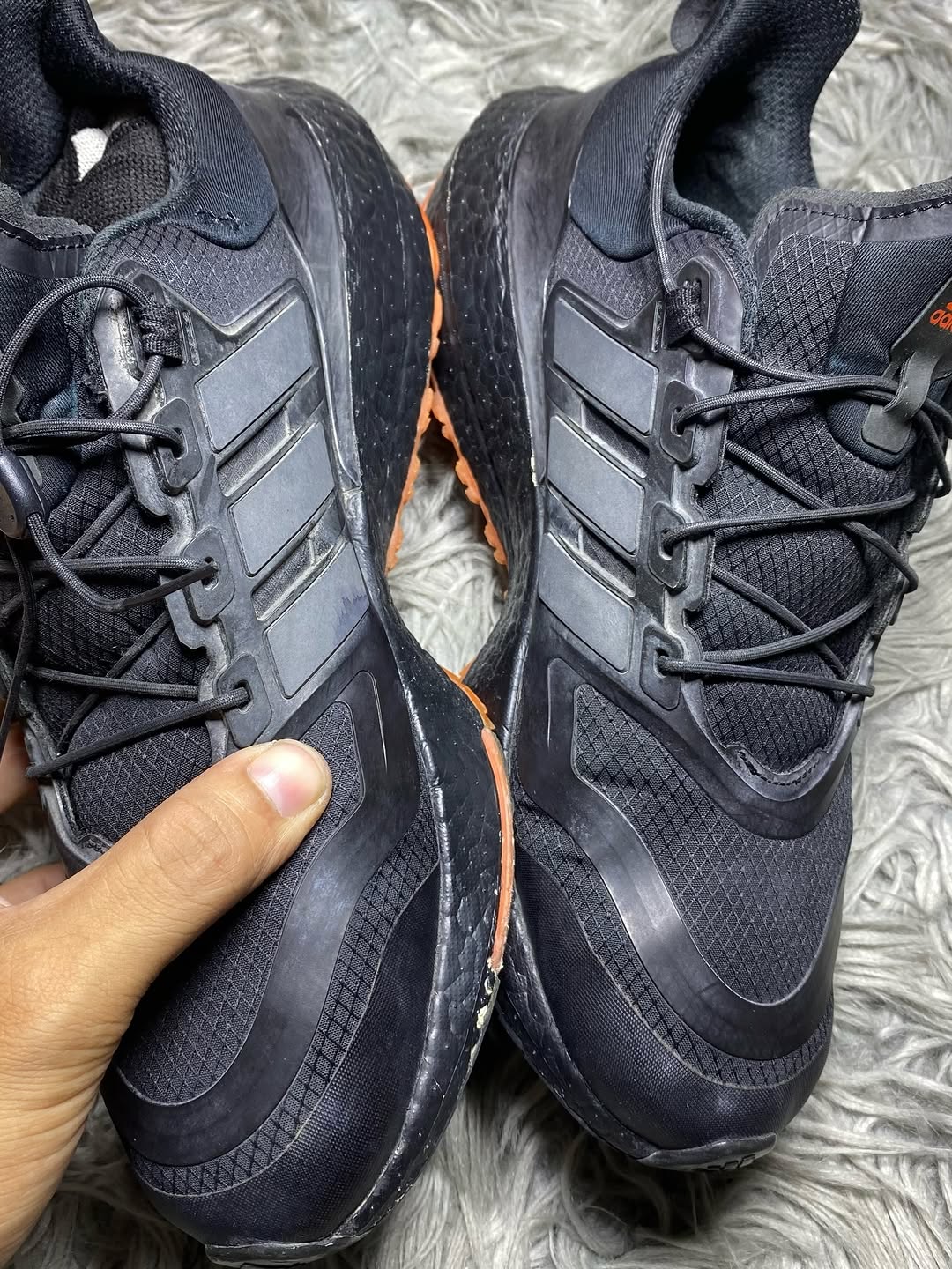 Joggers Shoes Size (42)