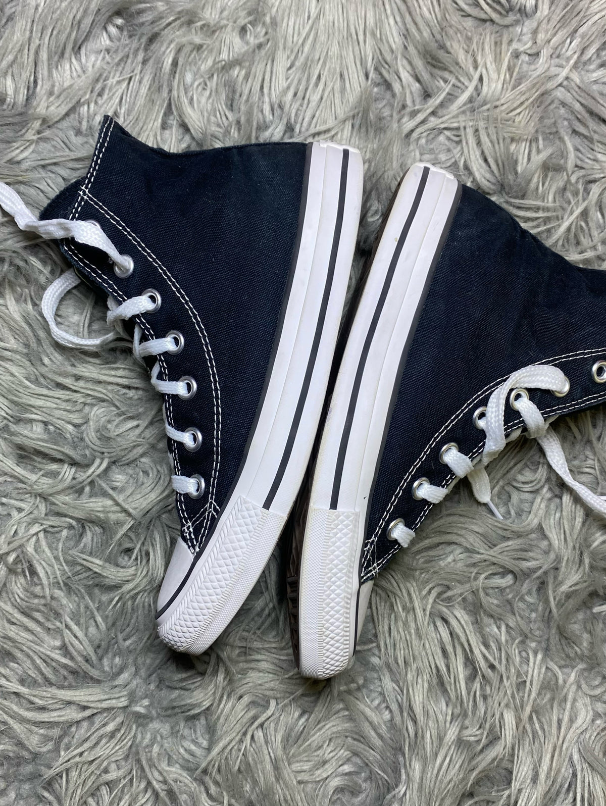 Converse High Top (37.5)