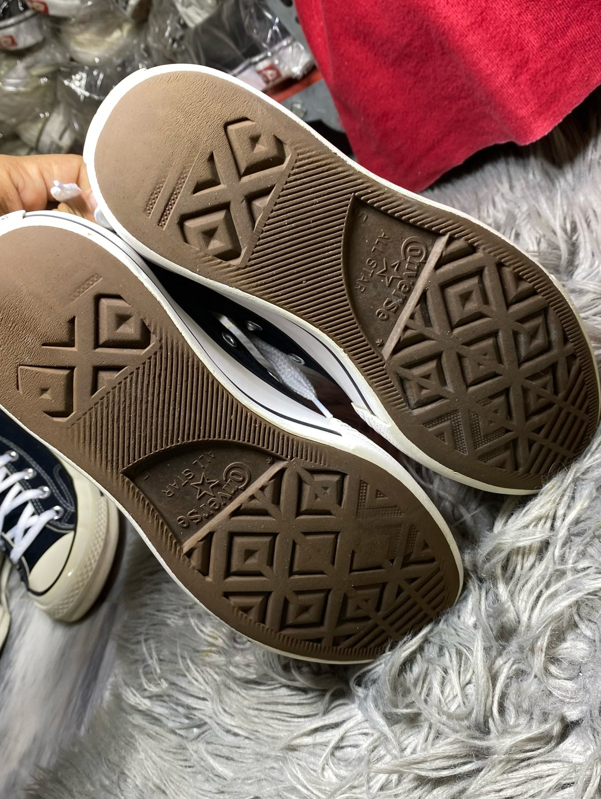Converse High Top (37.5)