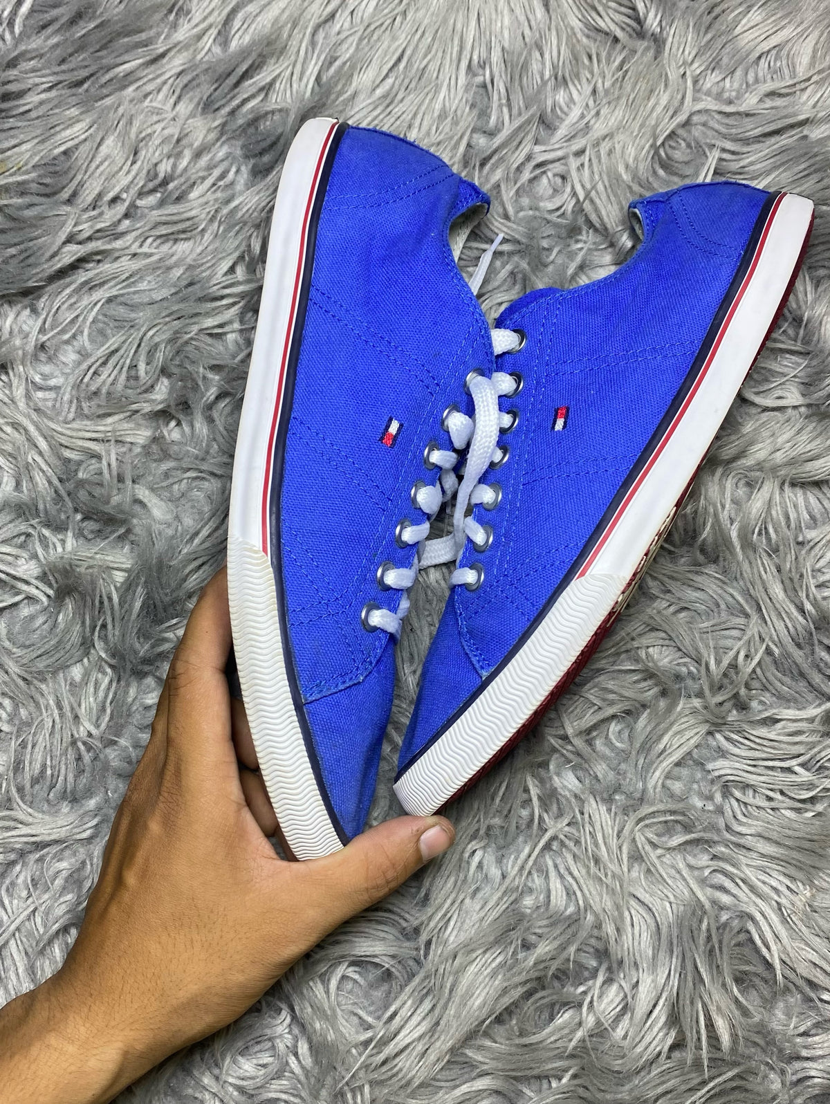HILFIGER SHOES SIZE (43)