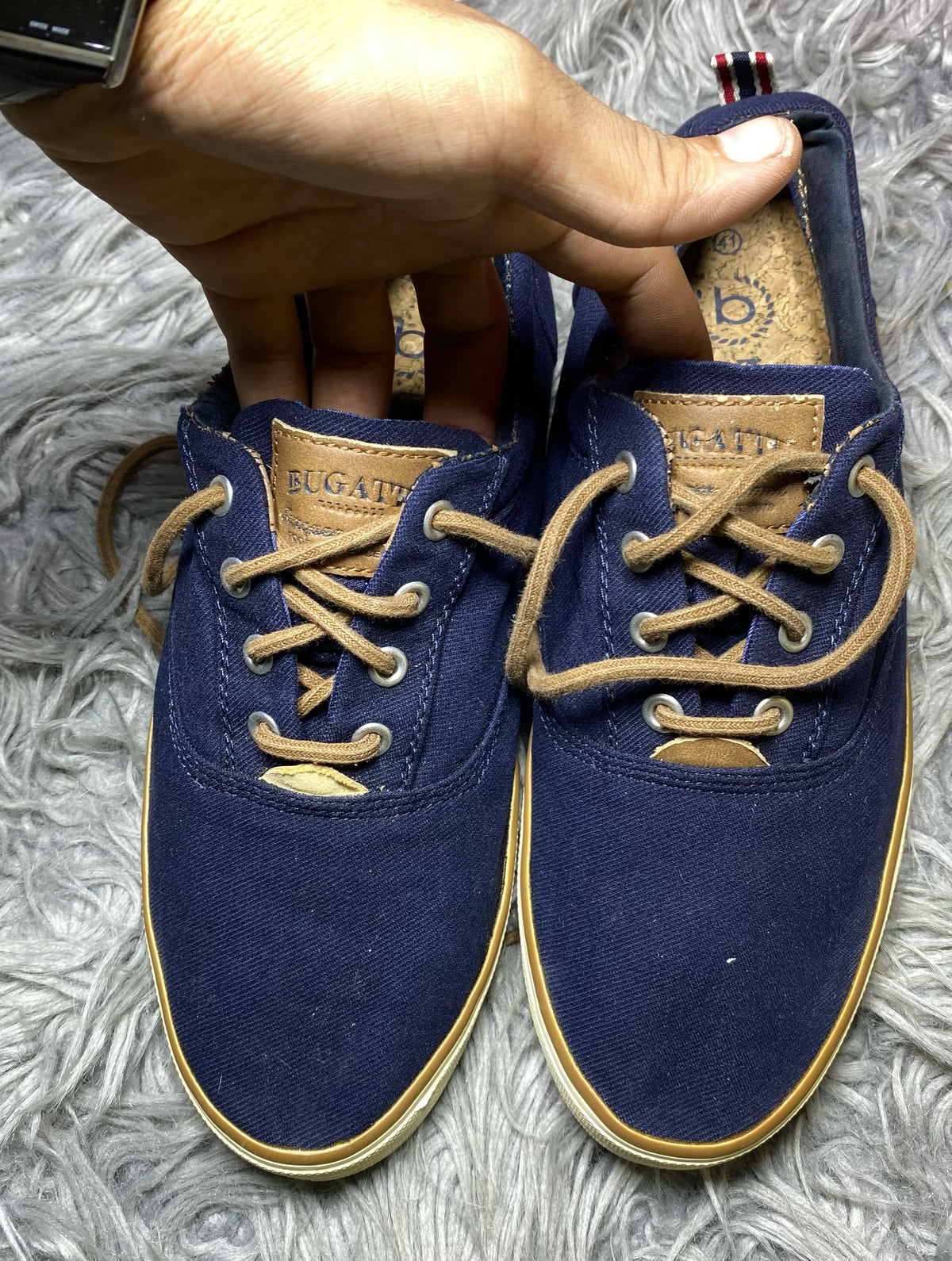 BUGATTI Shoes Size (42)