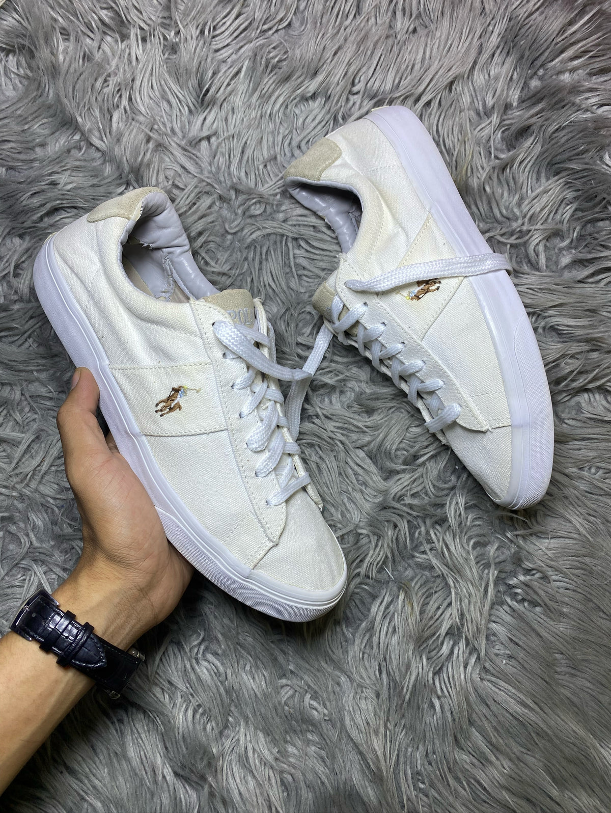 POLO SHOES SIZE (43)