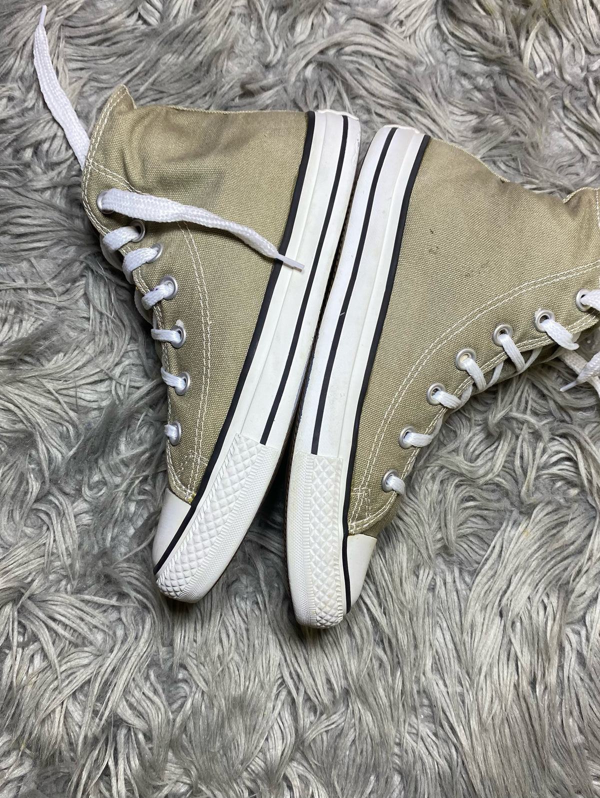 Converse High Top (39)