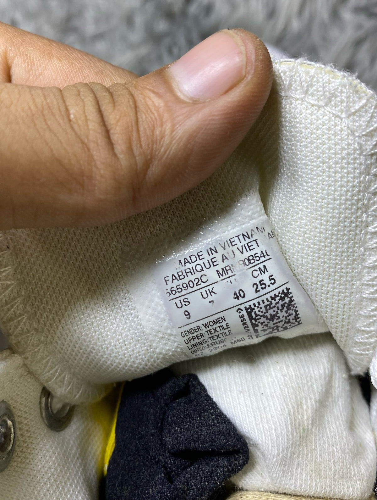 Converse High Top (40)