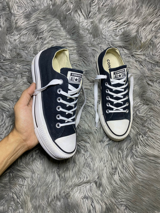 Converse Low Top (37.5)
