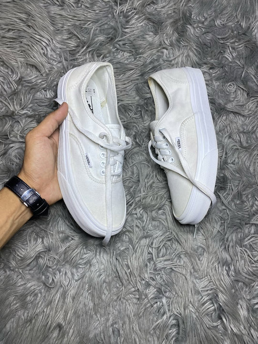 Vans Low Top (40)