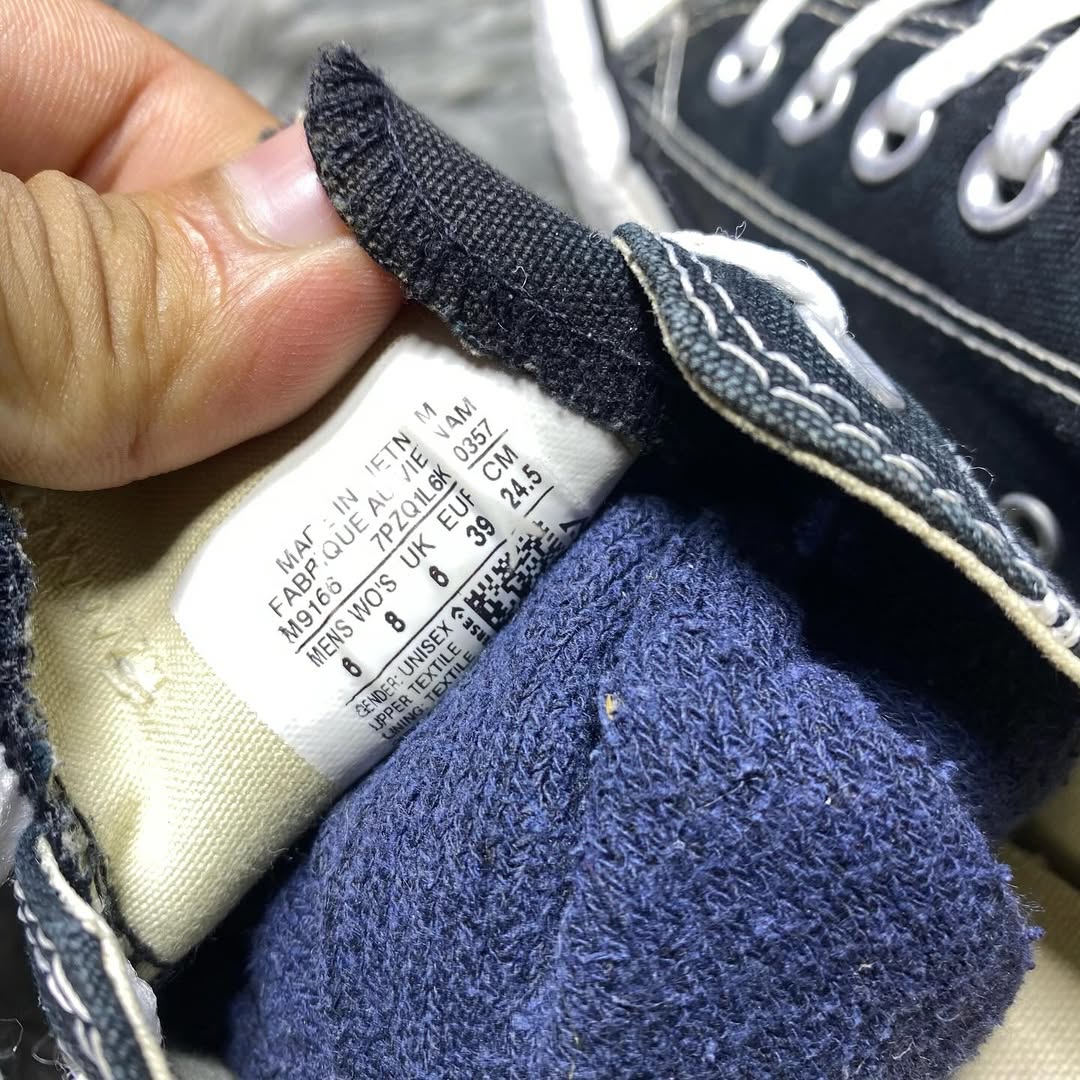 Converse Low Top (39)