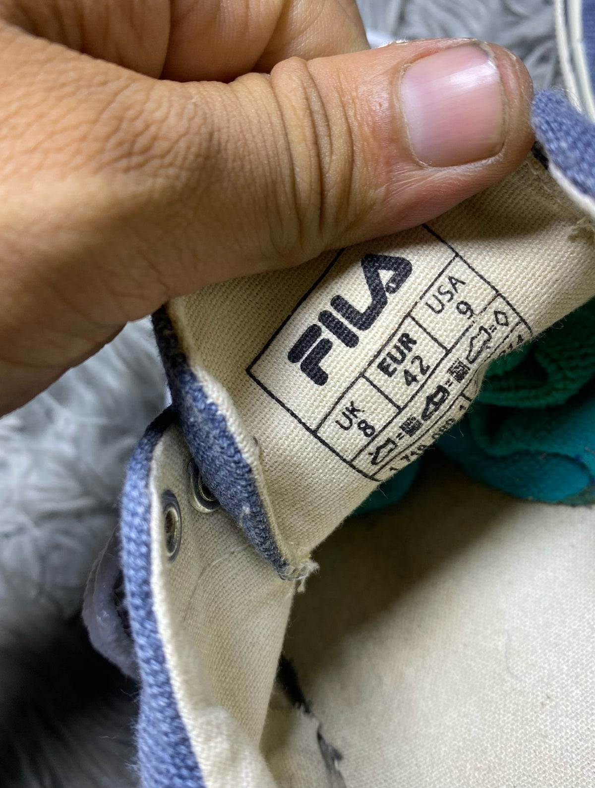 Fila Shoes Size (42)