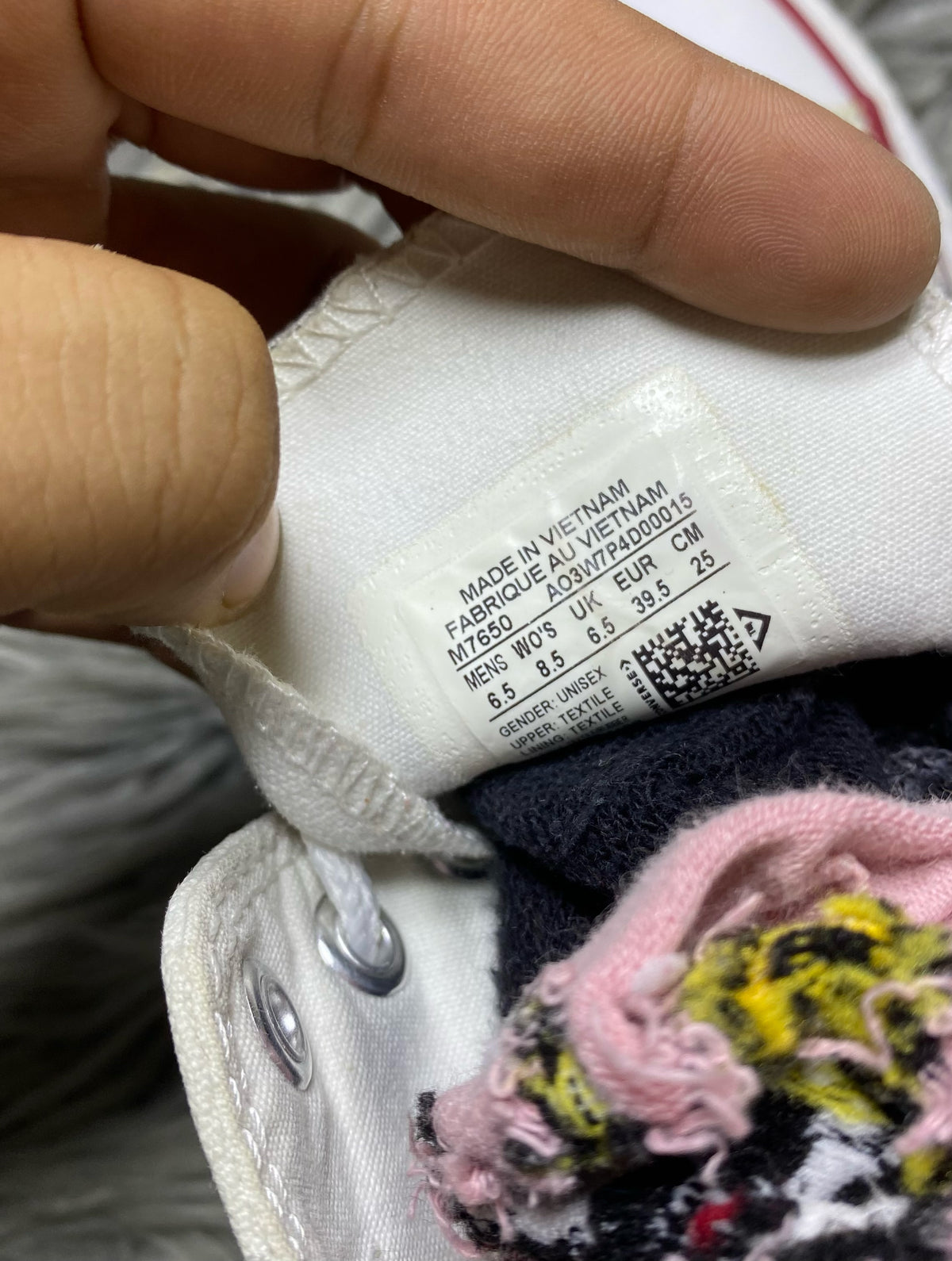 Converse High Top (37.5)