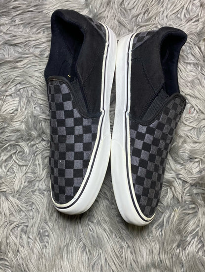 Vans Low Top (44)