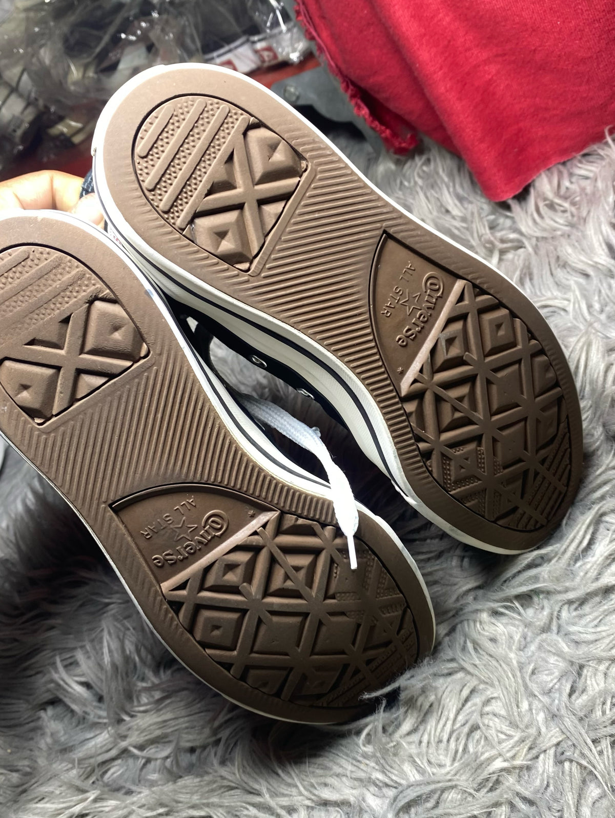 Converse High Top (42)