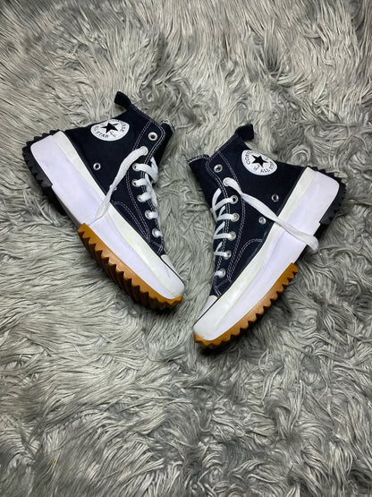 Converse High Top (38.5)