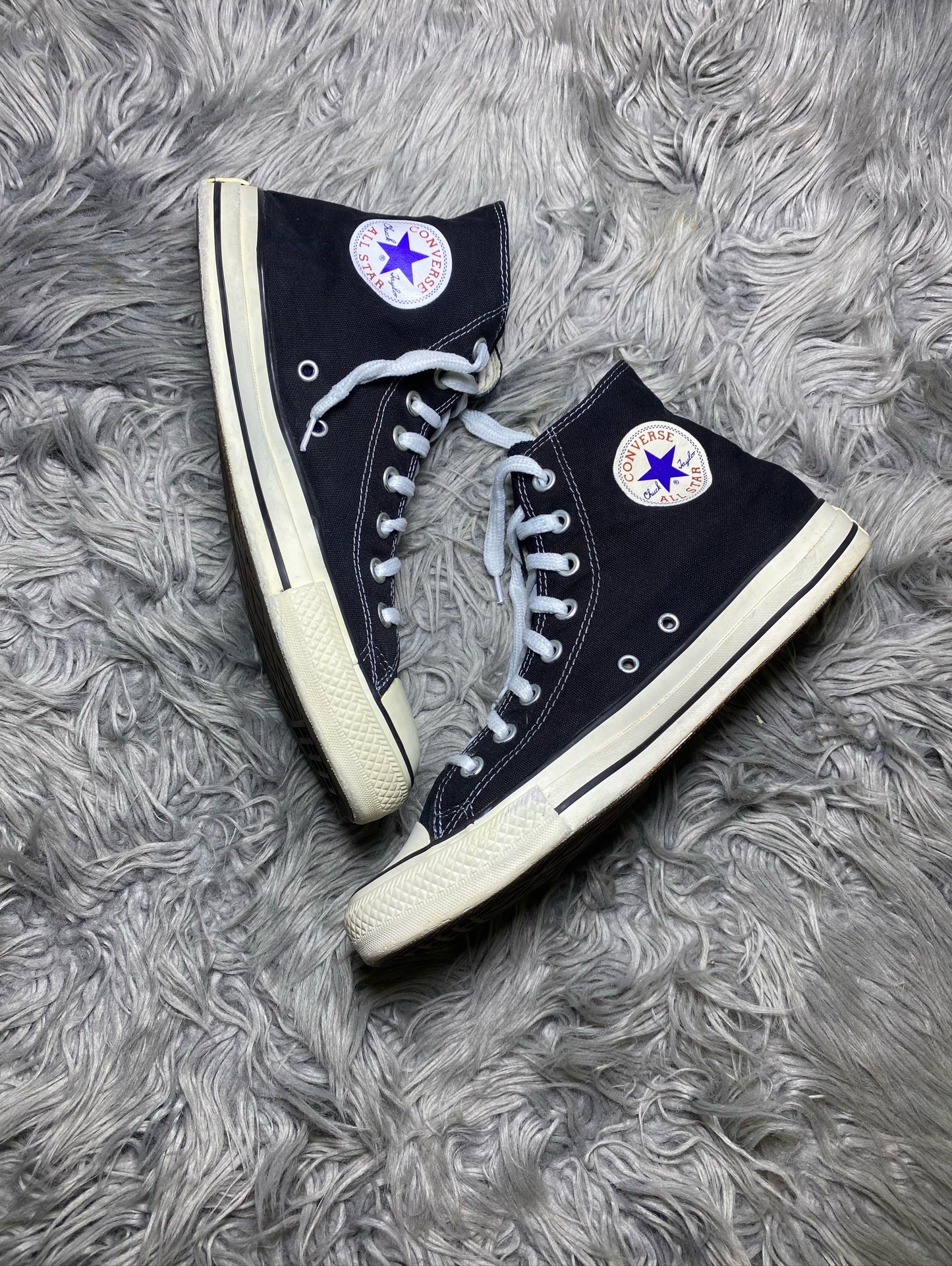 Converse High Top (42.5)