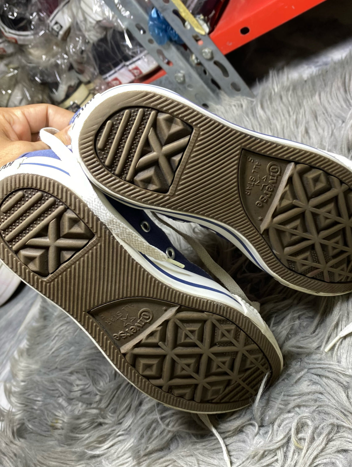 Converse High Top (37.5)