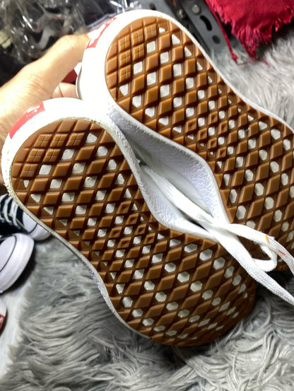 Vans Low Top (38.5)