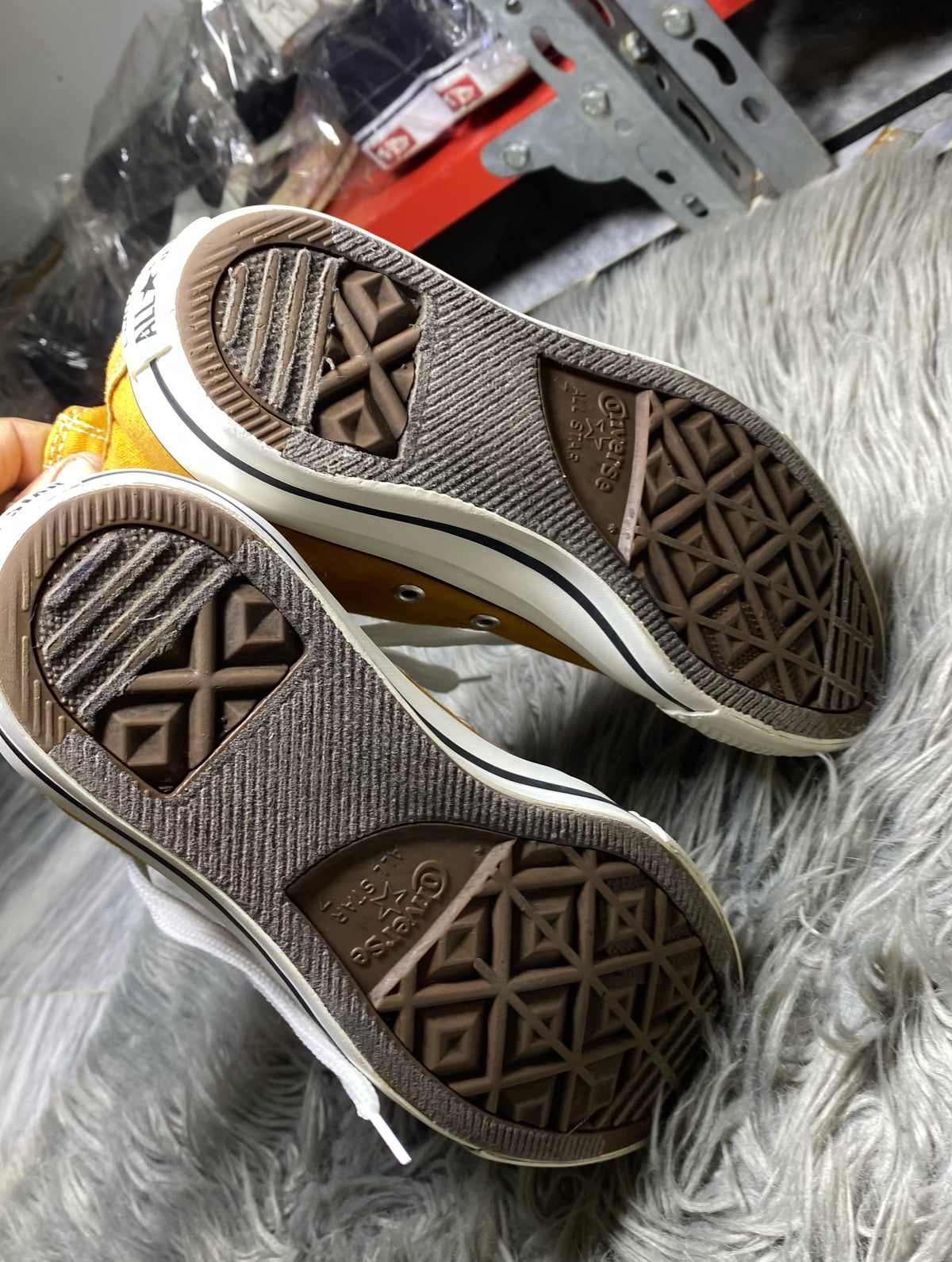 Converse High Top (40)