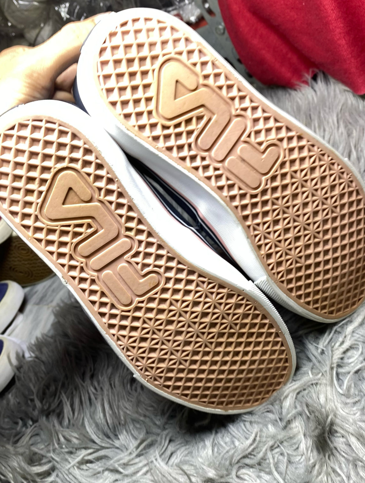 Fila Shoes Size (41)
