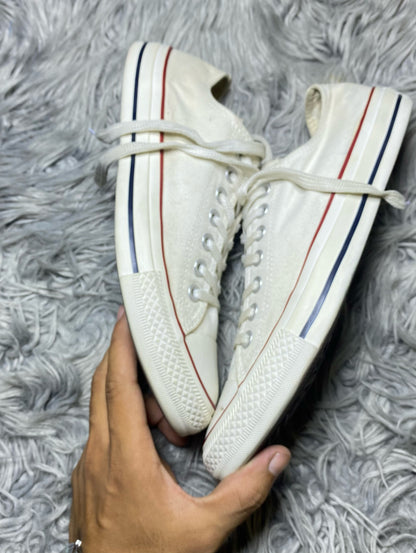 Converse Low Top (42)