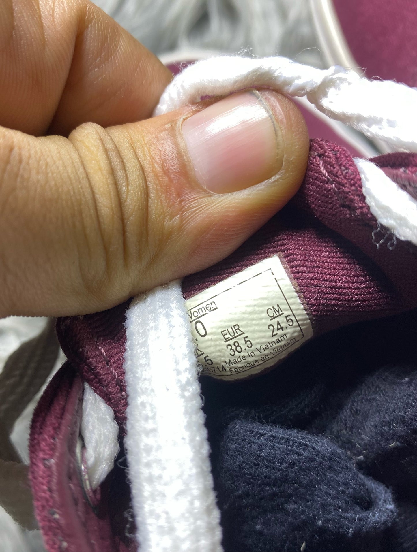 Vans Low Top (38.5)
