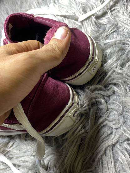 Vans Low Top (38.5)