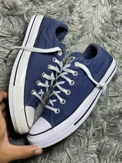 Converse Low Top (41)