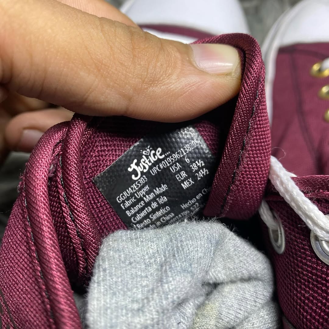 Converse High Top (38.5)