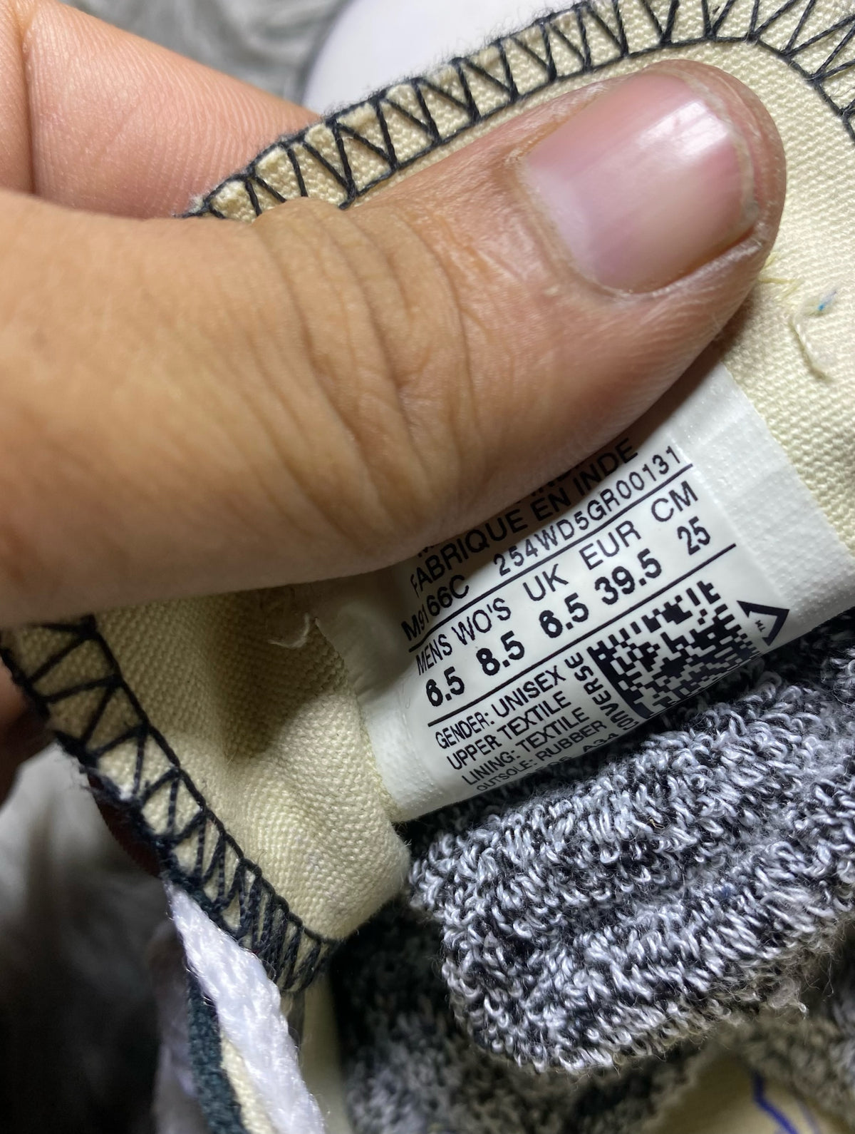 Converse Low Top (39.5)