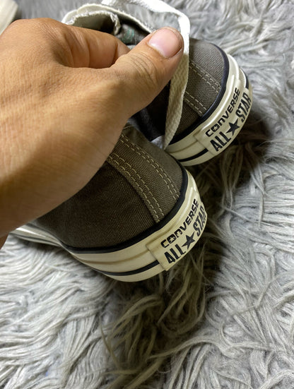 Converse Low Top (41)
