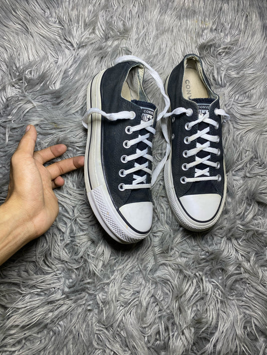 Converse Low Top (39.5)