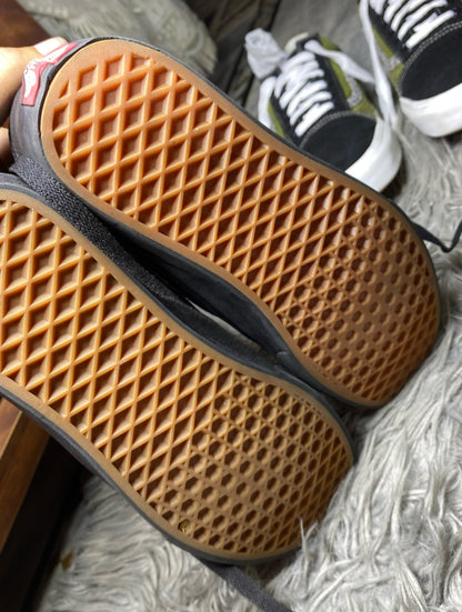 Vans Low Top (40.5)