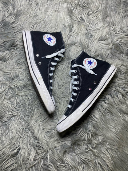 Converse High Top (42)