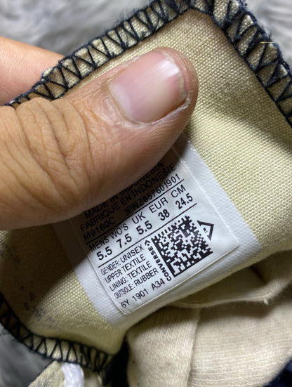 Converse High Top (38)