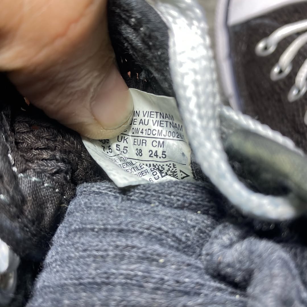Converse High Top (38)
