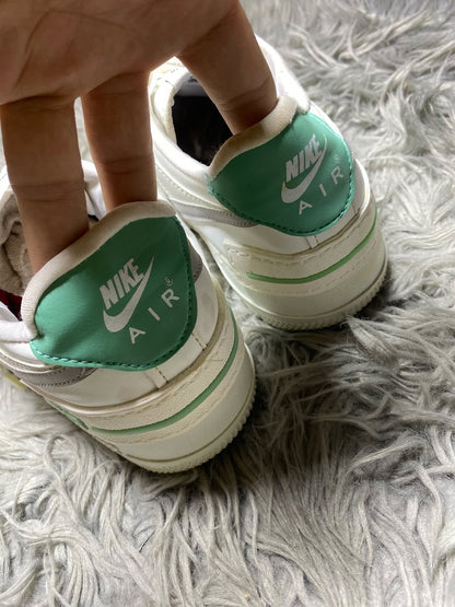 Nike Shoes Size (39)